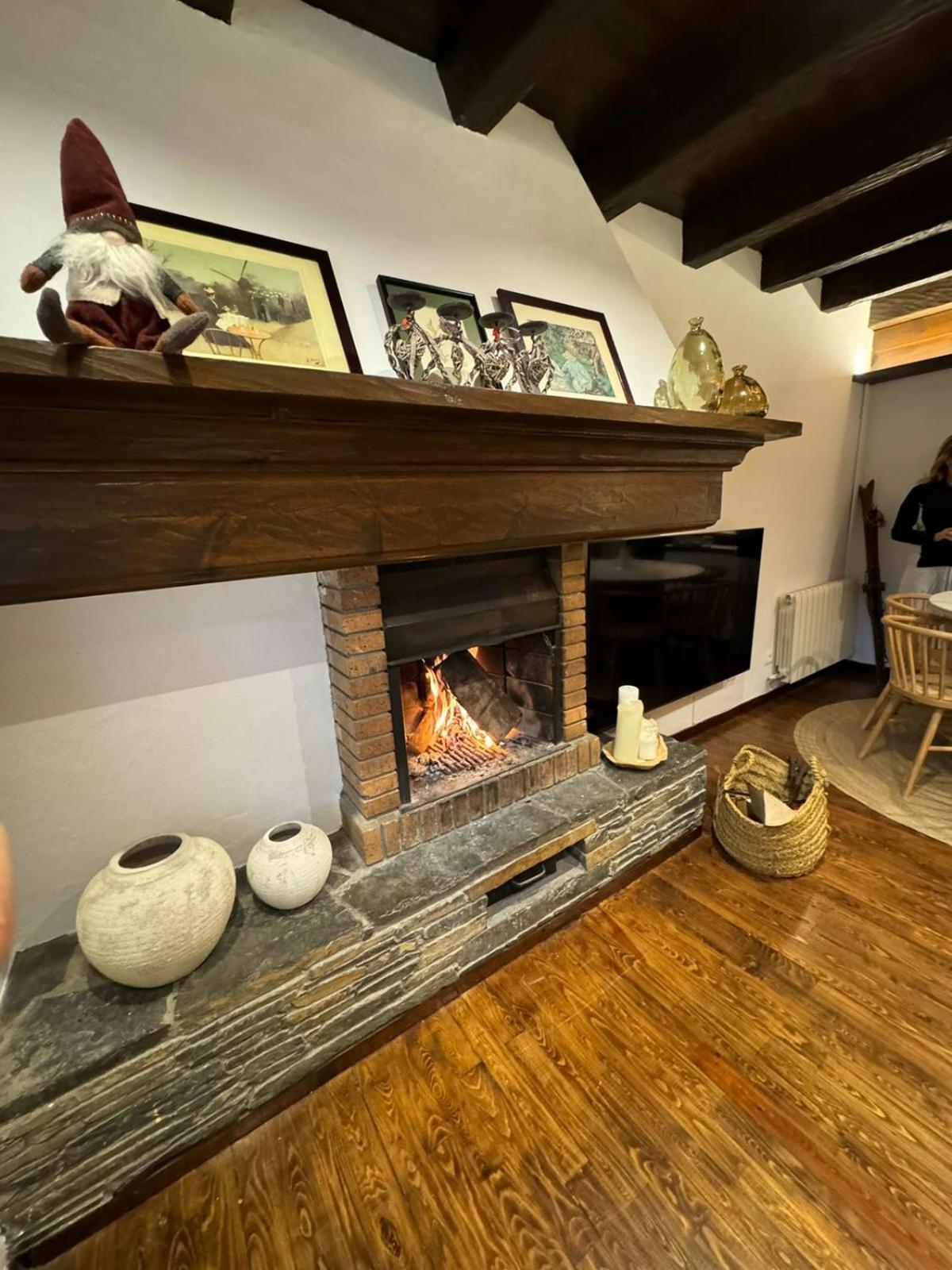 Baqueira 1500 Pie De Pistas Apartamento Cuilas Naut Aran  Exterior foto